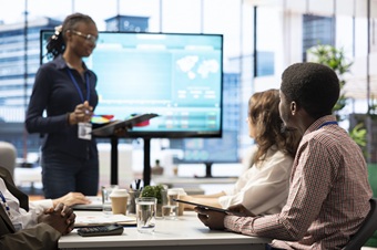 Advanced Business Communication and Service Excellence Masterclass